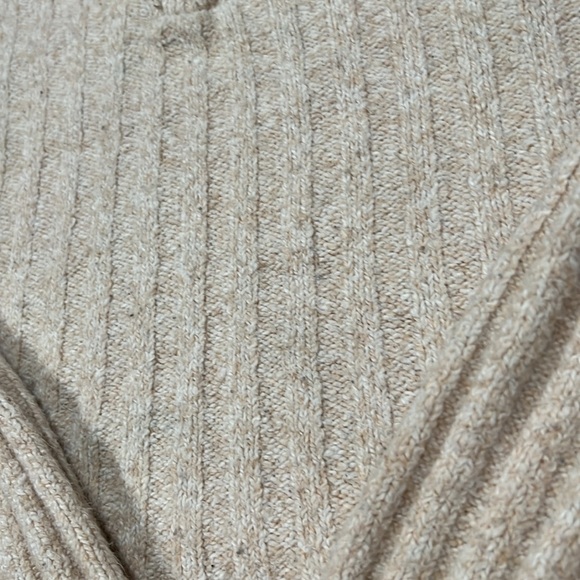 Sweater - Picture 3 of 3